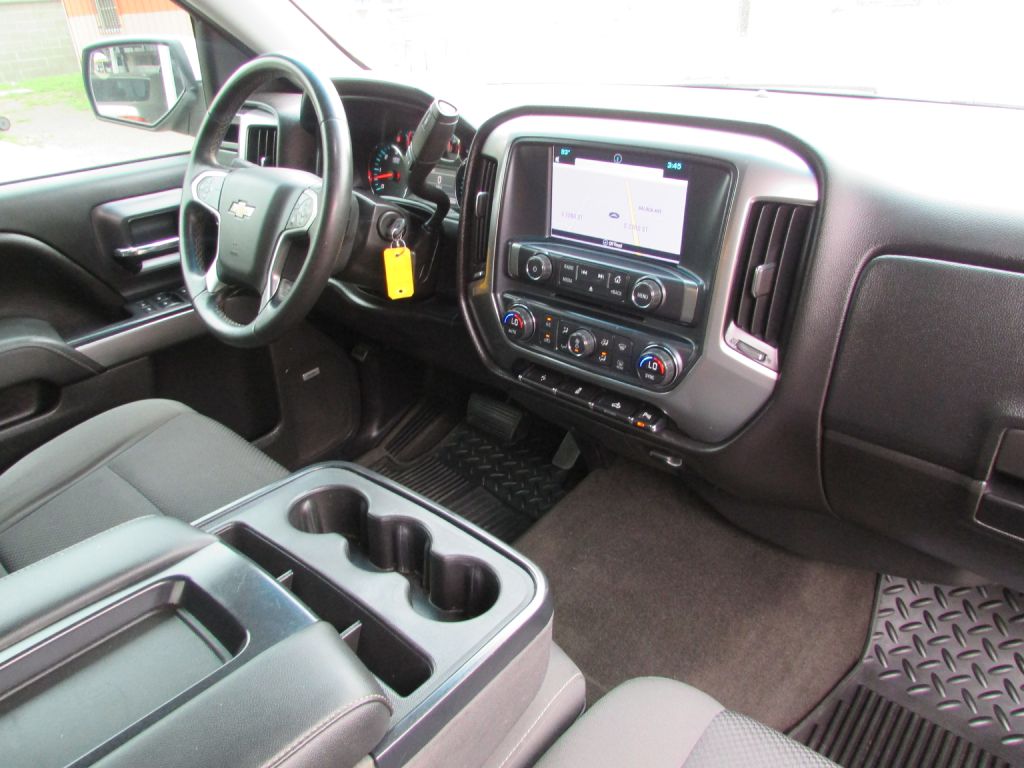 Photo 18 of this CHEVROLET SILVERADO 1500