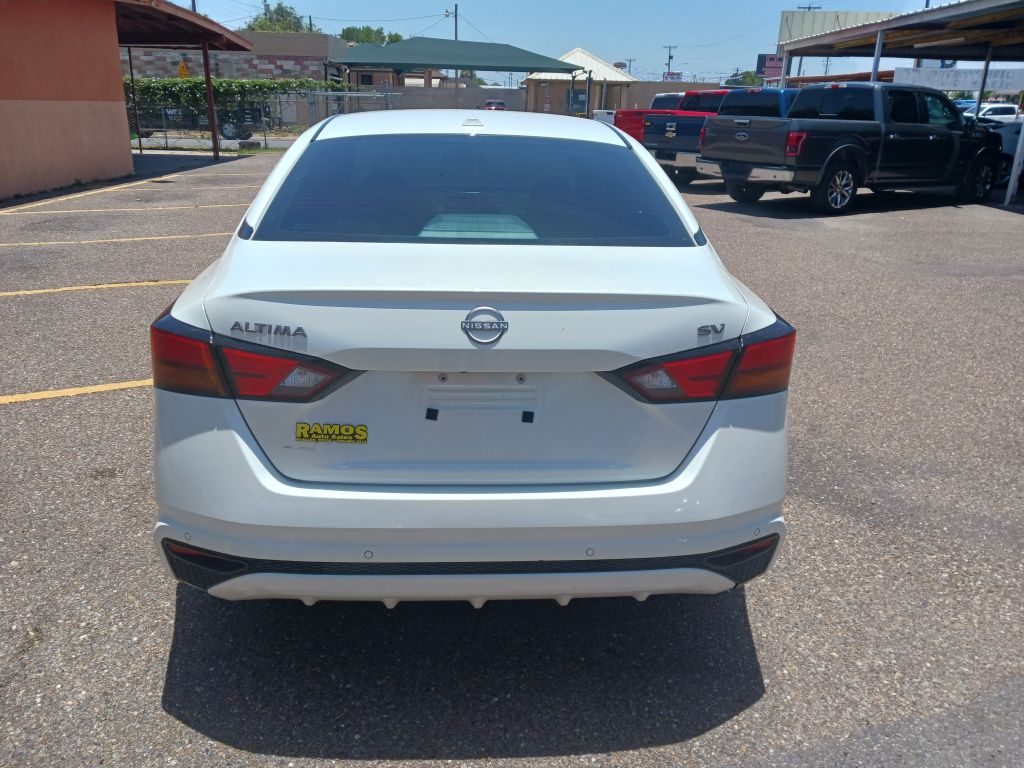 Photo 6 of this NISSAN ALTIMA