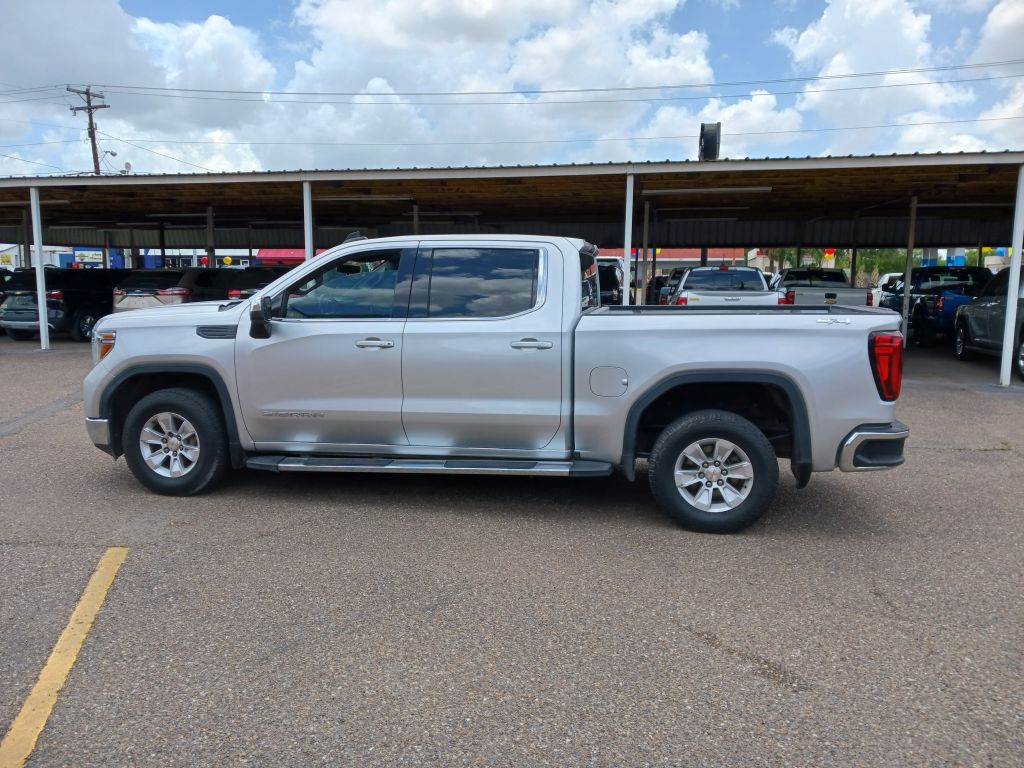 Photo 8 of this GMC SIERRA
