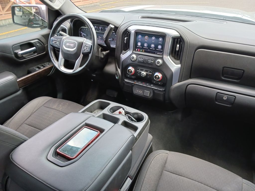 Photo 13 of this GMC SIERRA
