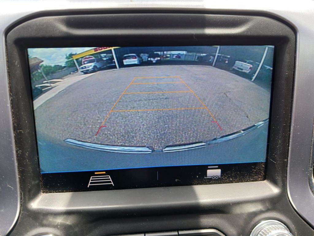 Photo 16 of this GMC SIERRA