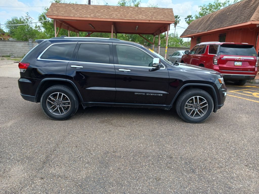 Photo 10 of this JEEP GRAND CHEROKEE
