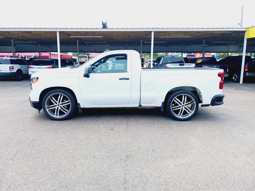 Photo 3 of this CHEVROLET SILVERADO 1500