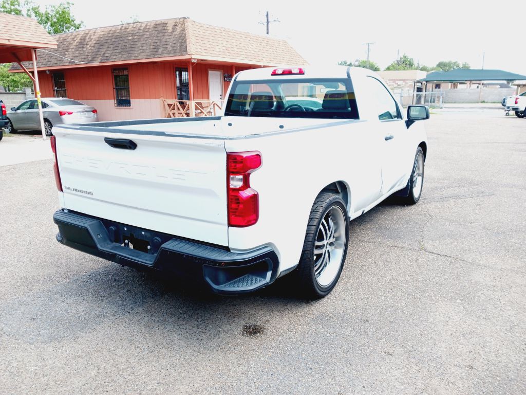Photo 6 of this CHEVROLET SILVERADO 1500