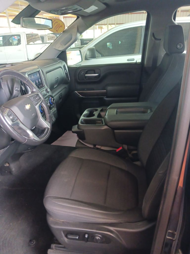 Photo 13 of this CHEVROLET SILVERADO 1500
