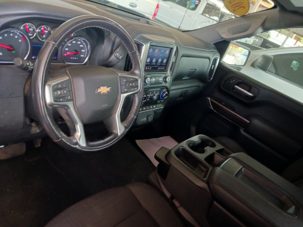 Photo 14 of this CHEVROLET SILVERADO 1500