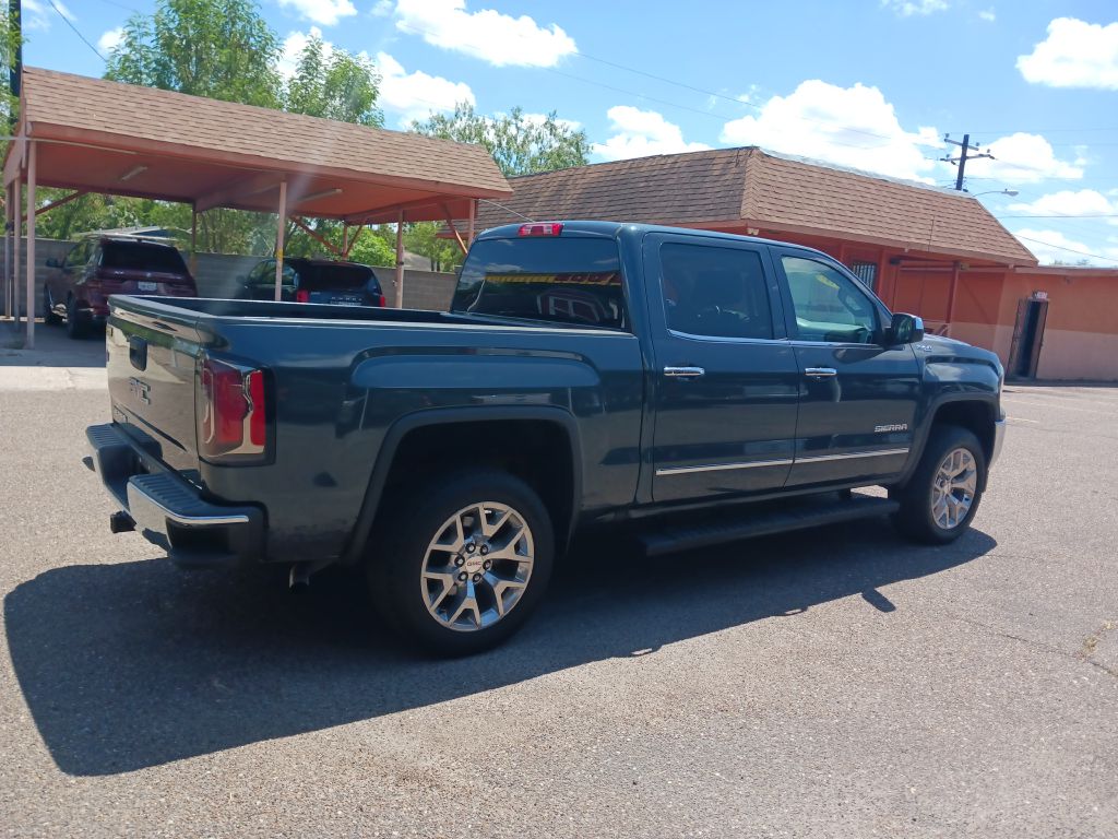 Photo 7 of this GMC SIERRA