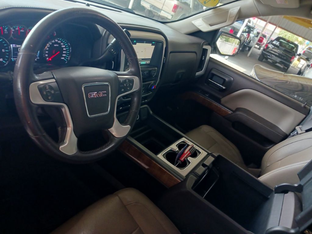Photo 19 of this GMC SIERRA