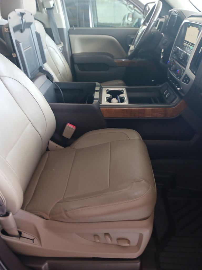 Photo 24 of this GMC SIERRA