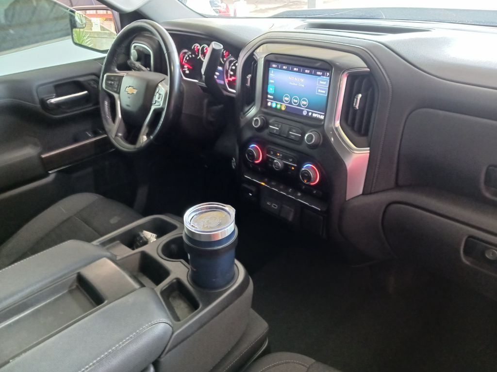Photo 15 of this CHEVROLET SILVERADO 1500