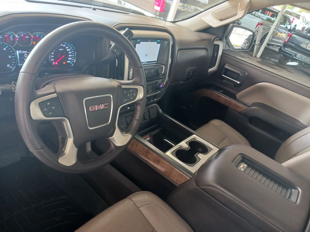 Photo 14 of this GMC SIERRA