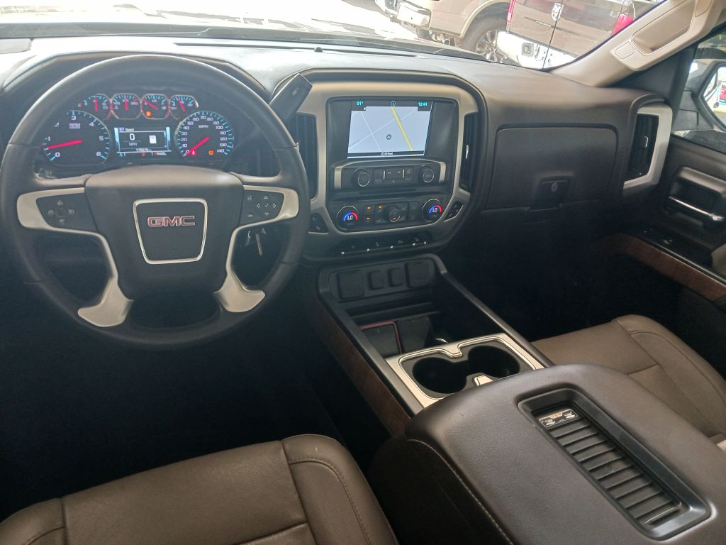 Photo 16 of this GMC SIERRA