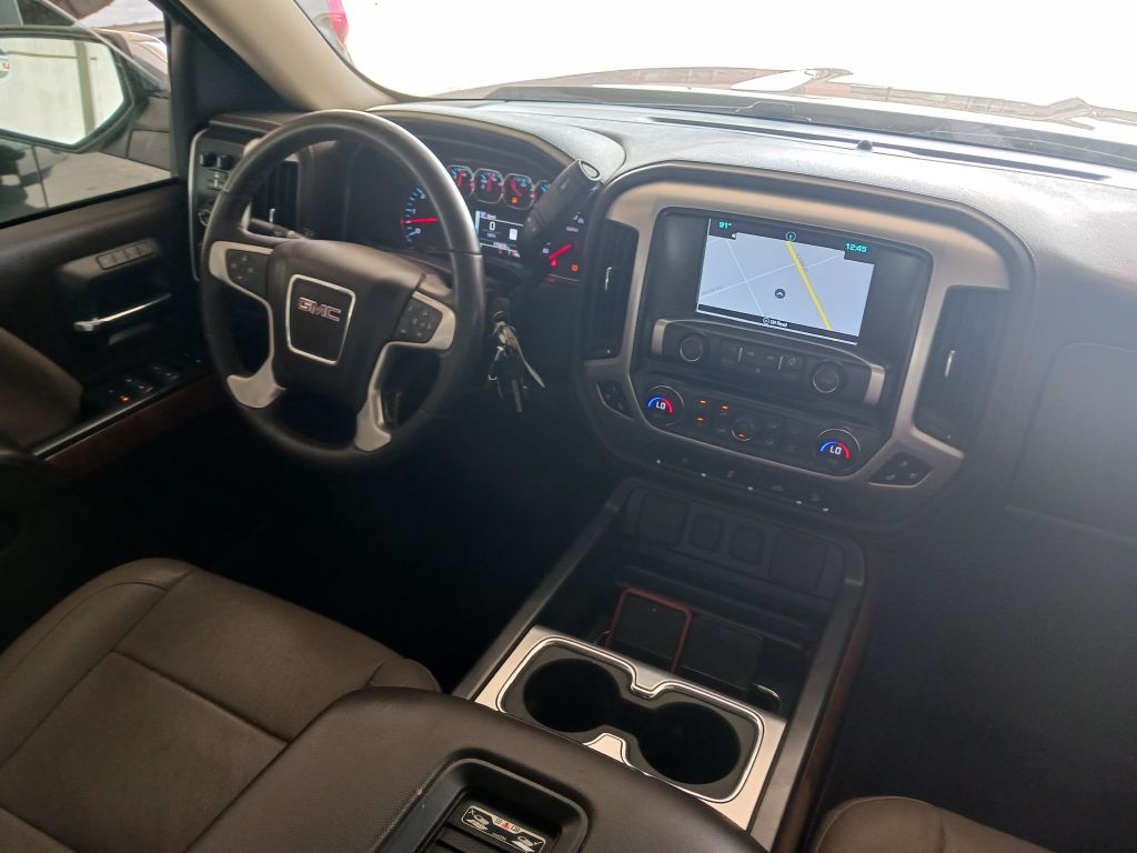 Photo 18 of this GMC SIERRA