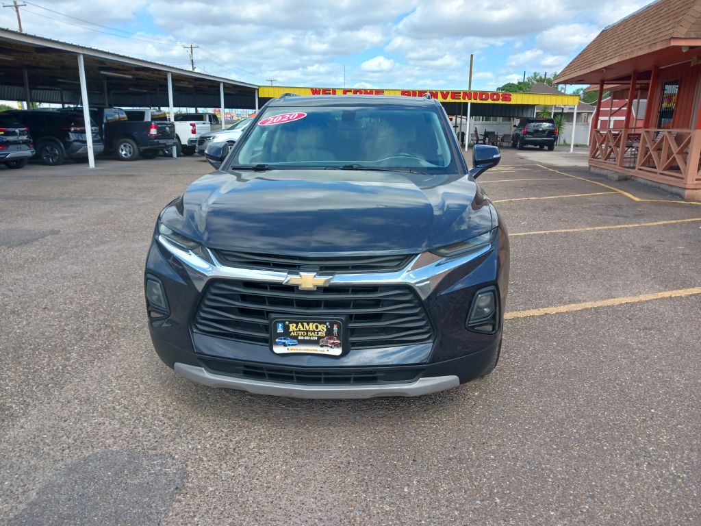 Photo 2 of this CHEVROLET BLAZER