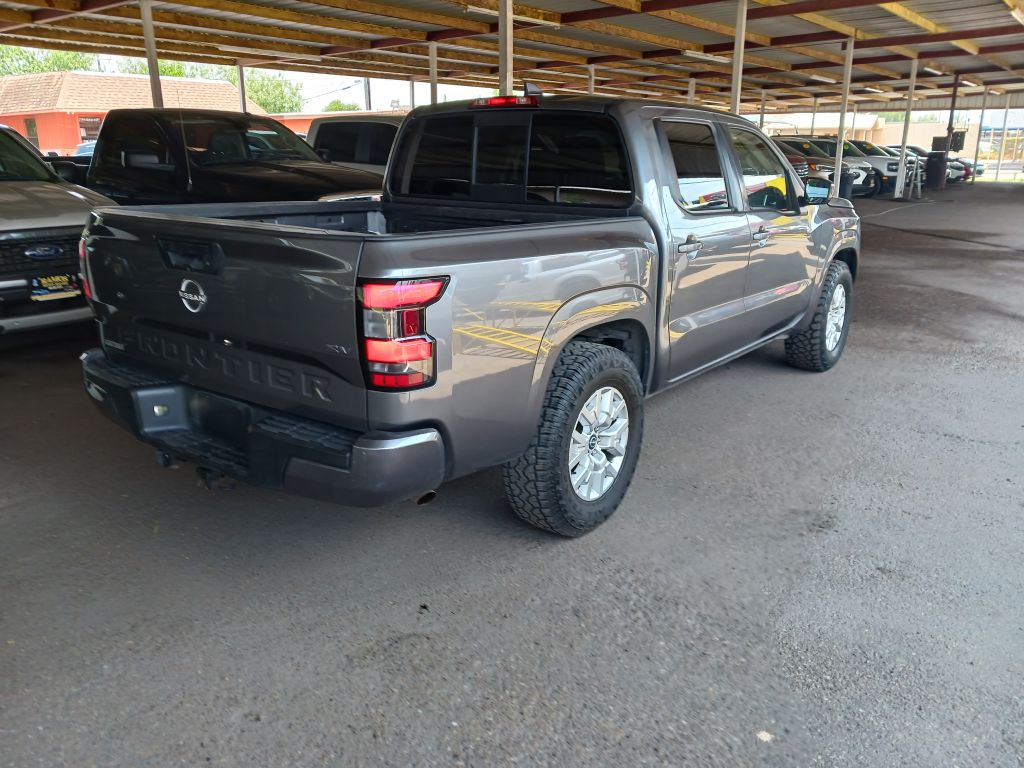 Photo 13 of this NISSAN FRONTIER