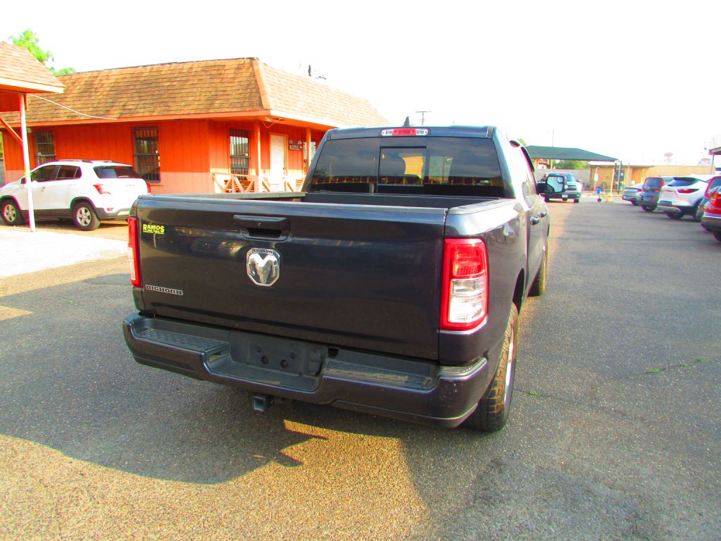 Photo 6 of this RAM 1500