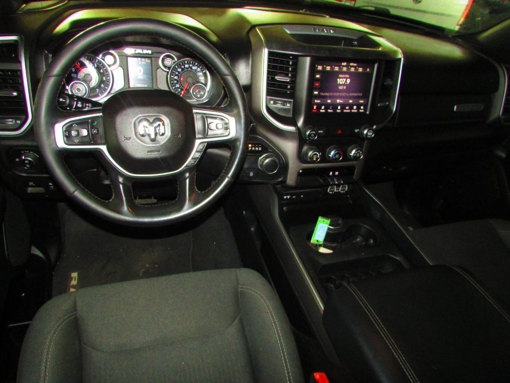 Photo 17 of this RAM 1500