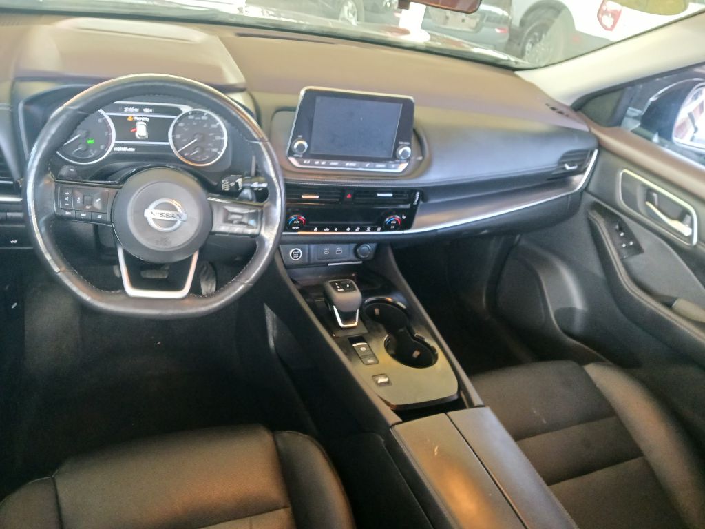 Photo 14 of this NISSAN ROGUE