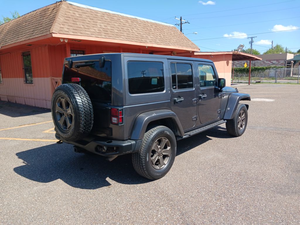 Photo 3 of this JEEP WRANGLER UNLIMI