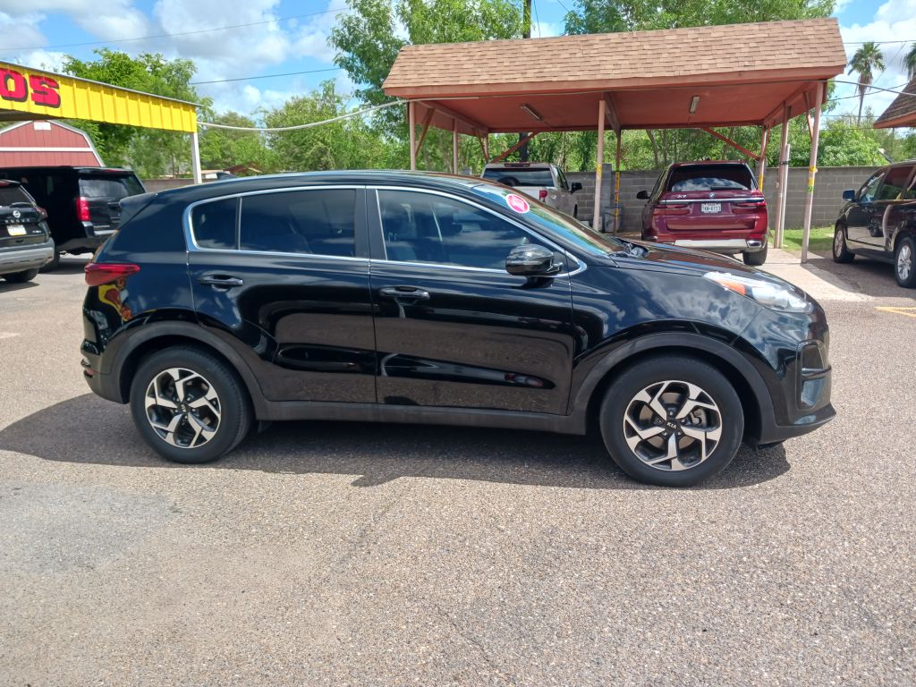 Photo 3 of this KIA SPORTAGE