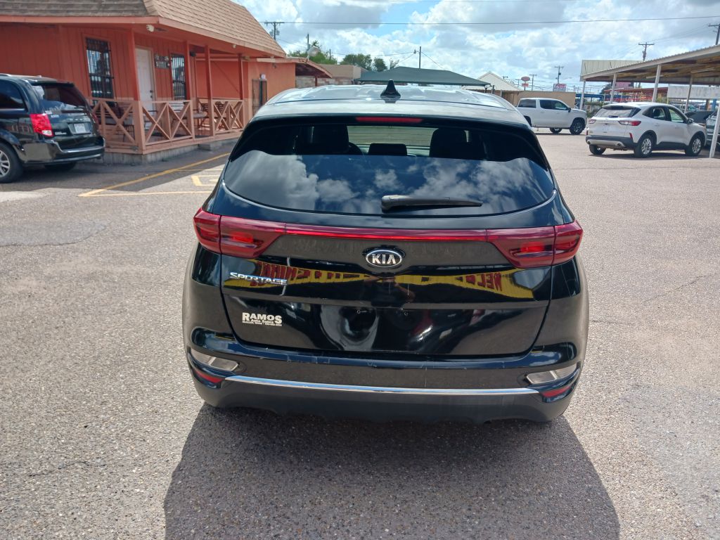 Photo 5 of this KIA SPORTAGE