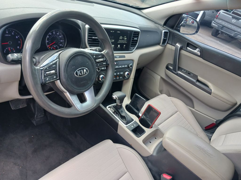 Photo 10 of this KIA SPORTAGE