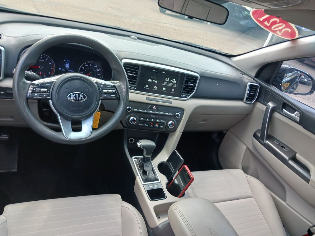 Photo 11 of this KIA SPORTAGE