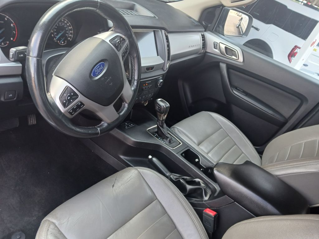 Photo 8 of this FORD RANGER