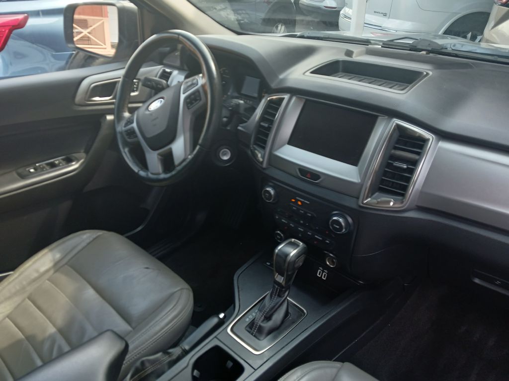 Photo 12 of this FORD RANGER