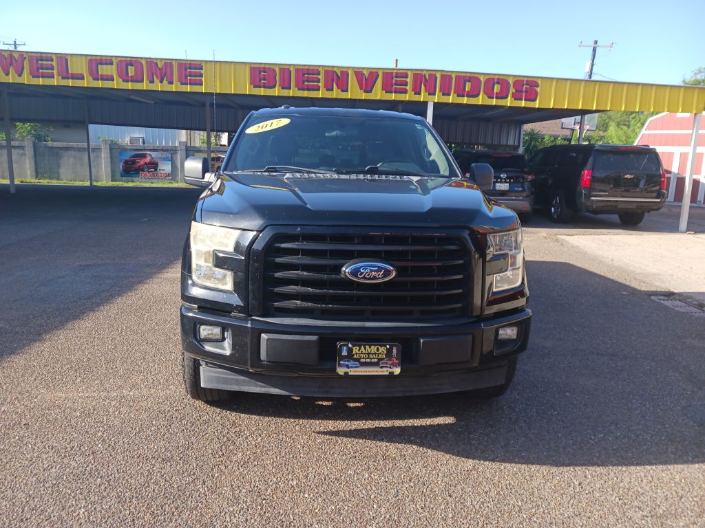 Photo 2 of this FORD F150