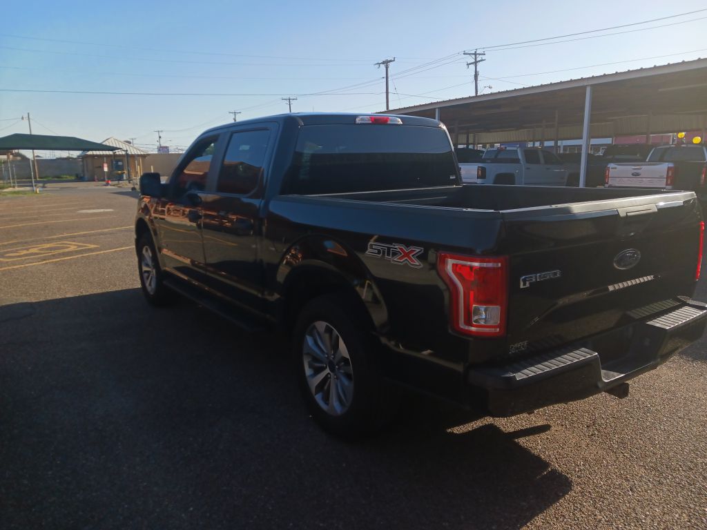 Photo 5 of this FORD F150