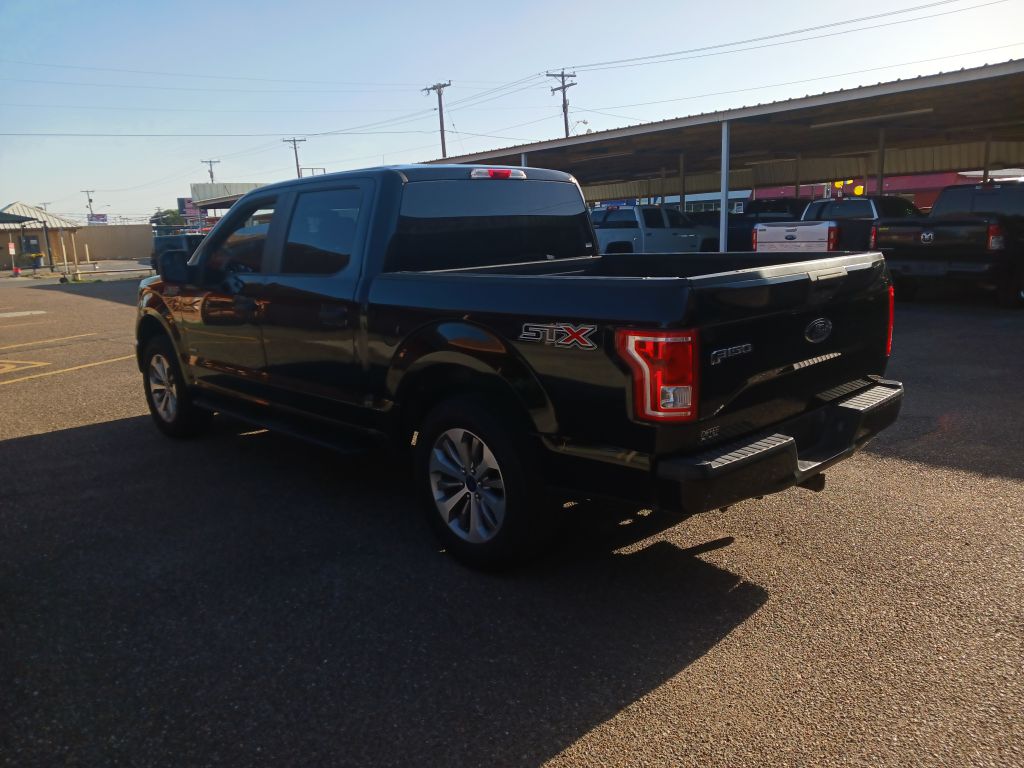 Photo 6 of this FORD F150