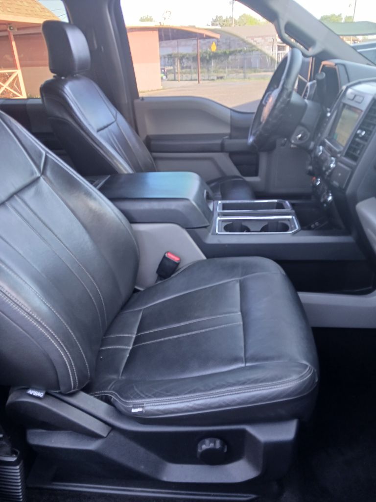 Photo 14 of this FORD F150