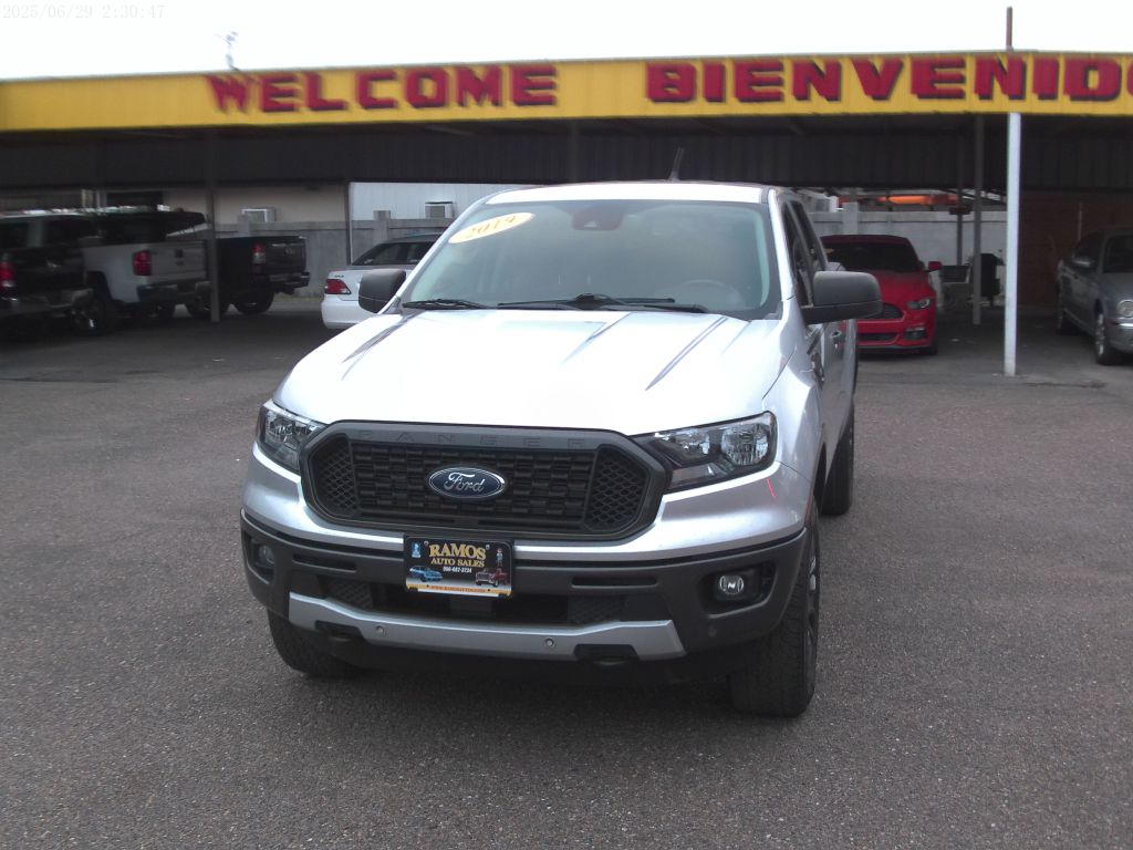 Photo 2 of this FORD RANGER