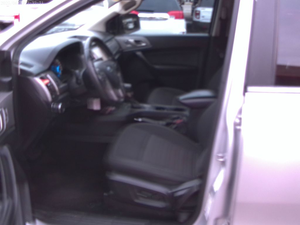 Photo 12 of this FORD RANGER