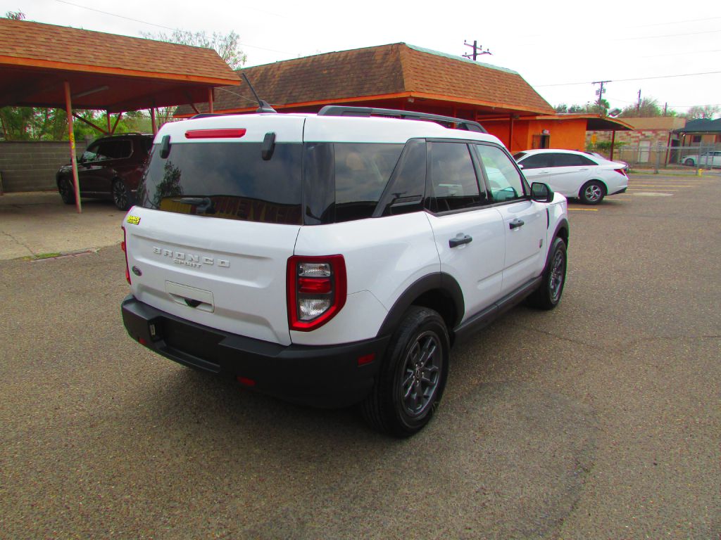 Photo 7 of this FORD BRONCO SPORT