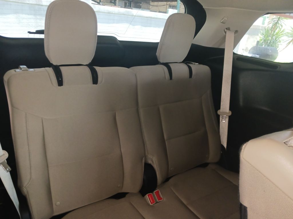 Photo 17 of this FORD EXPLORER