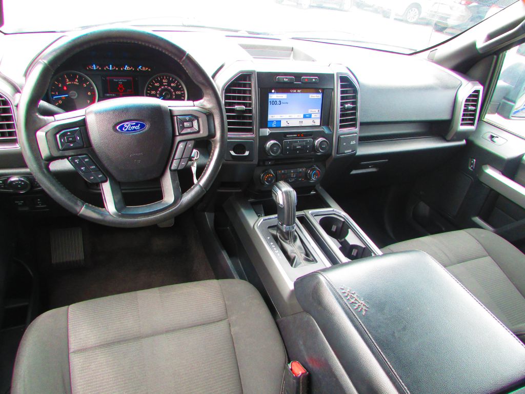 Photo 15 of this FORD F150