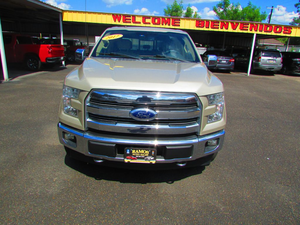 Photo 2 of this FORD F150