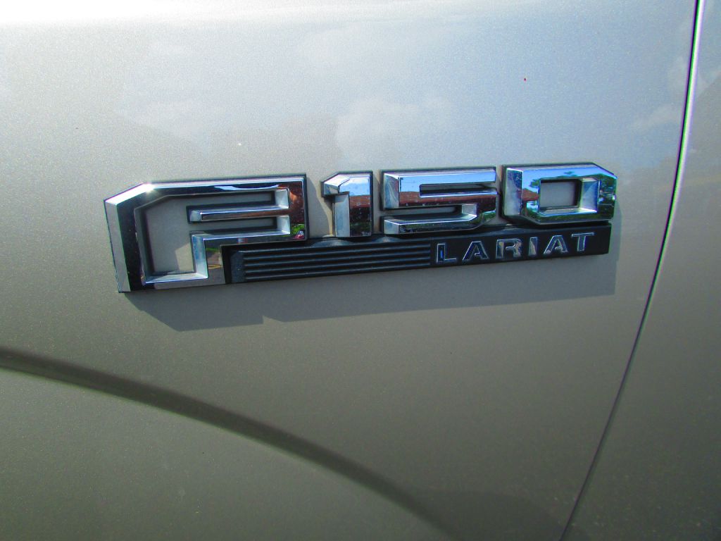 Photo 5 of this FORD F150