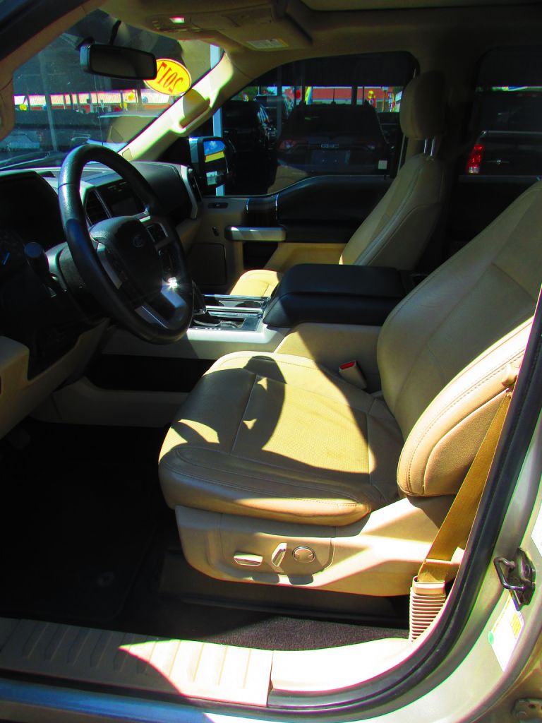 Photo 14 of this FORD F150