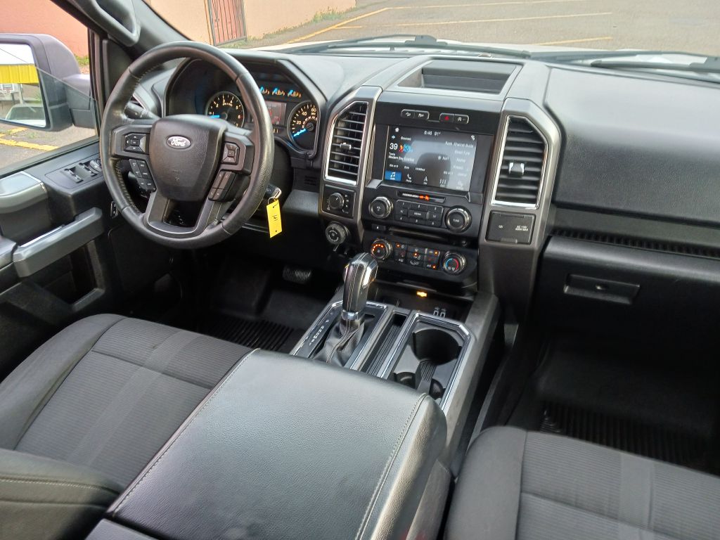 Photo 19 of this FORD F150