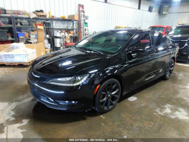 Photo 2 of this CHRYSLER 200