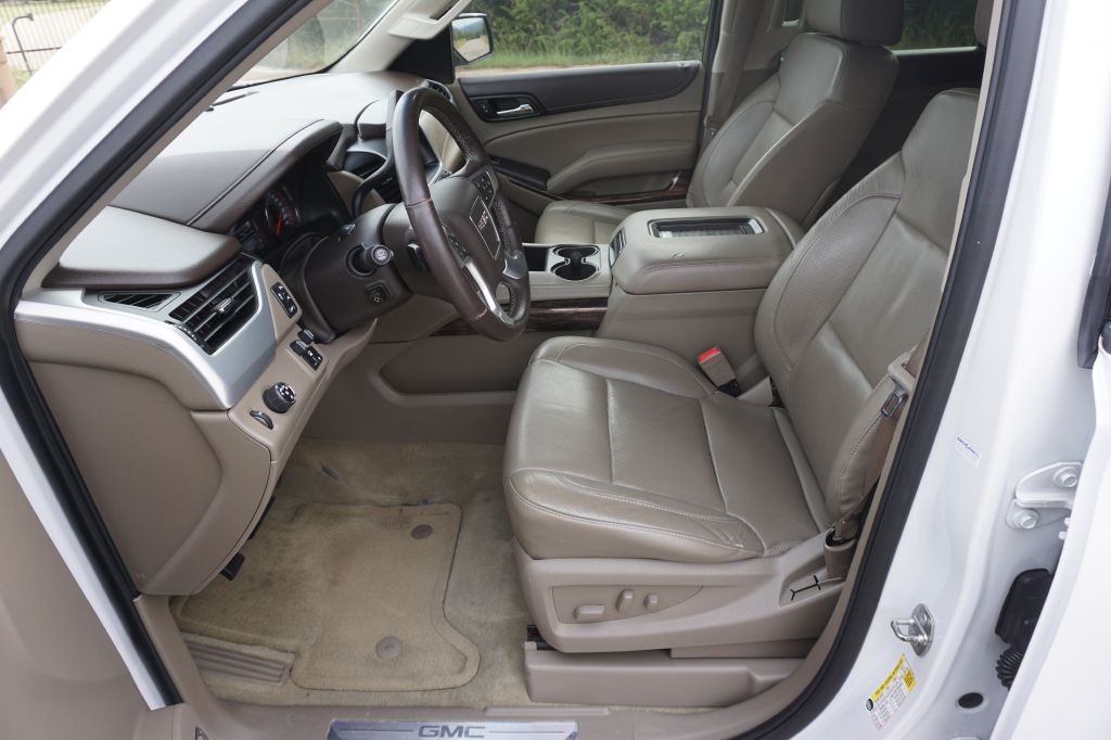 Photo 14 of this GMC YUKON