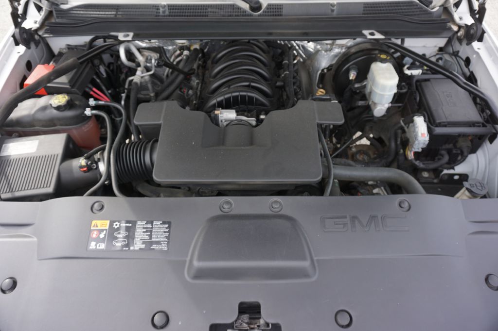 Photo 26 of this GMC YUKON