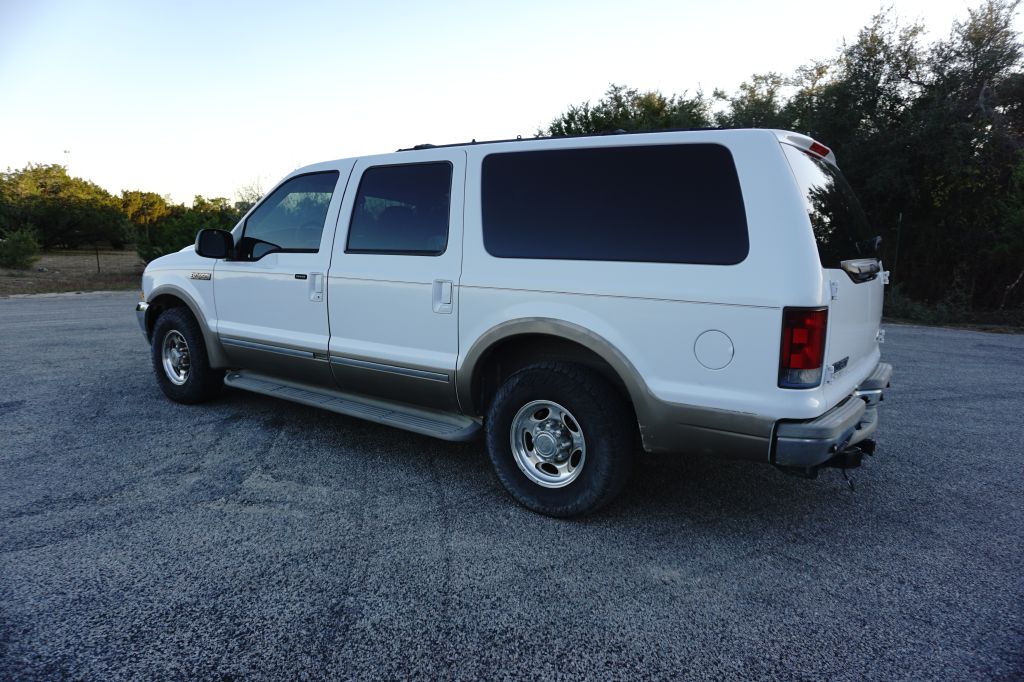 Photo 4 of this FORD EXCURSION
