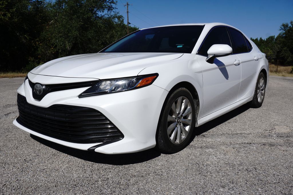 2018 TOYOTA CAMRY