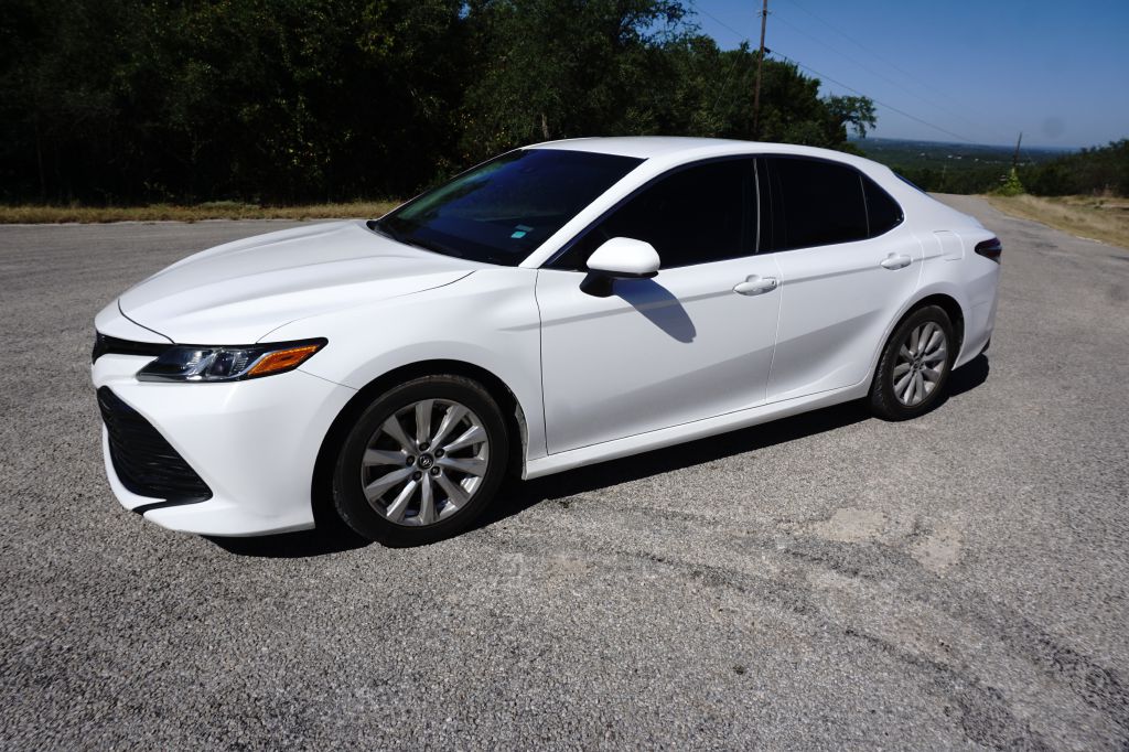 Photo 2 of this TOYOTA CAMRY