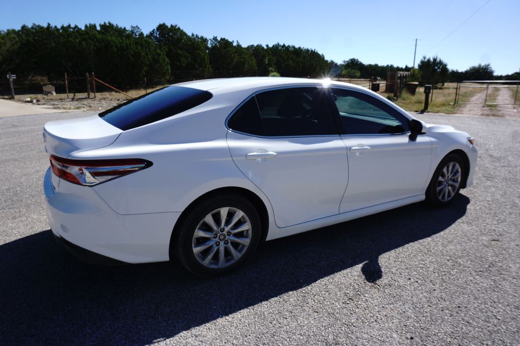 Photo 8 of this TOYOTA CAMRY