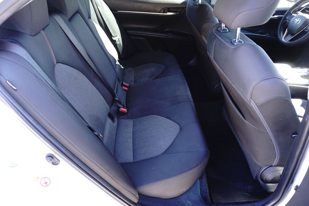 Photo 19 of this TOYOTA CAMRY